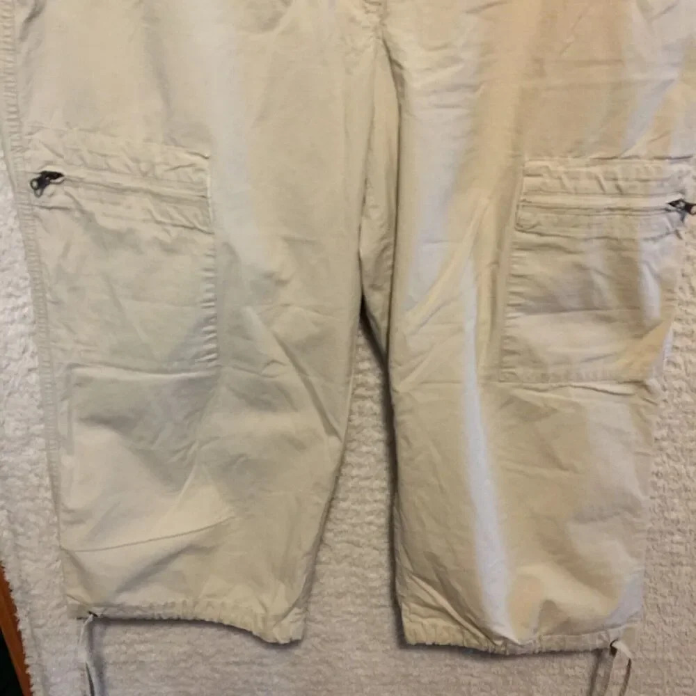 Additions by Chicos capris Ripstop size 2 - Picture 5 of 10